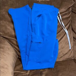 Figs Women’s Yola straight leg scrub pants- royal blue